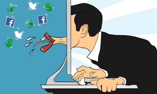 Akun Buzzer Atau Sekelompok Orang Yang Menyebar Informasi