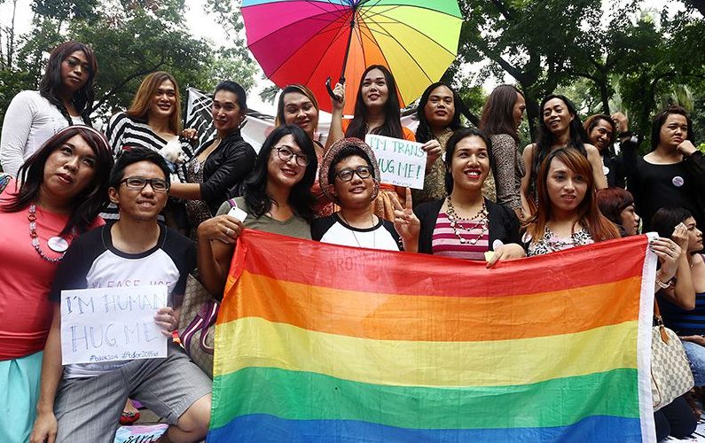 Kelompok LGBT Merupakan Sex Menyimpang Banyak Di Larang