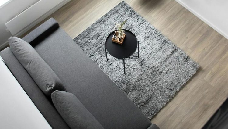 Alas Lantai Karpet Yang Berguna Sebagai Penutup