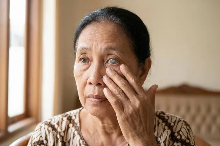 Kondisi Mata Seseorang Yang Mengalami Katarak