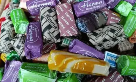 Jajanan Kenyal Manis Dodol Dengan Banyak Varian