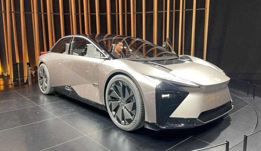 Produsen Kendaraan Lexus Sebuah Mobil Mewah Modern