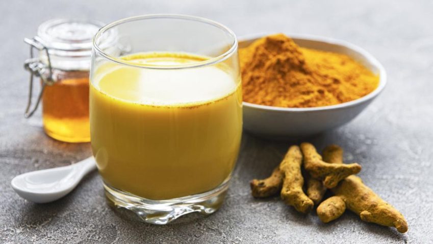Minuman Tradisional Jamu Dari Bahan Herbal Alami