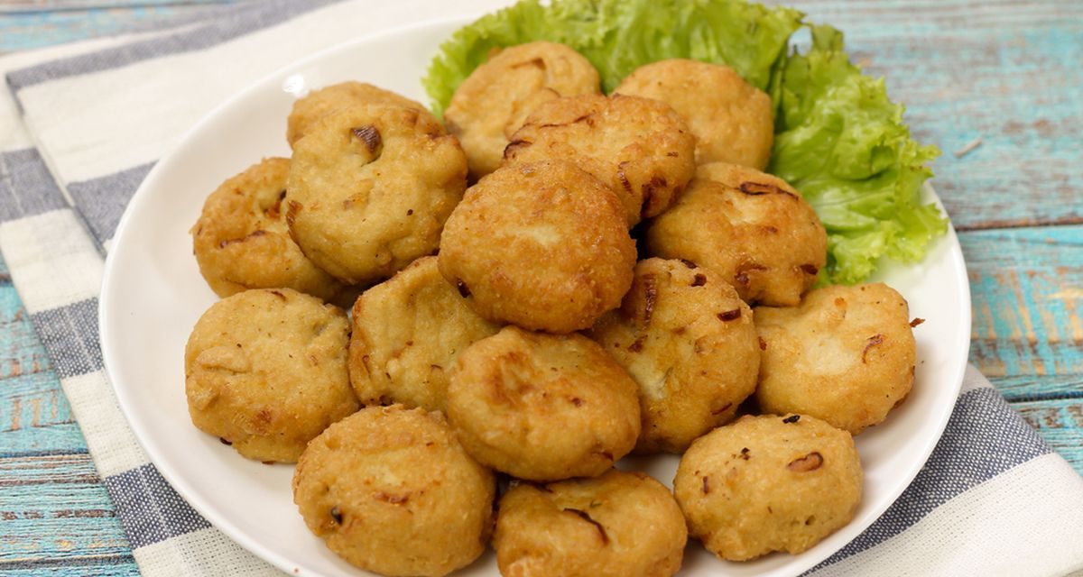 Sebuah Bahan Campuran Pada Makanan Membuat Perkedel