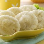 Jajanan Bandung Cireng Dengan Berbagai Isian Di Dalam
