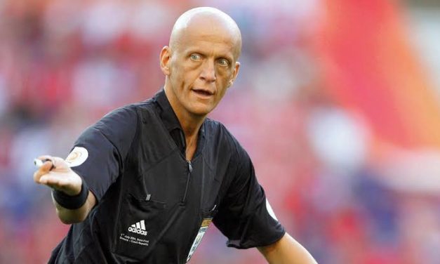 Pengatur Pertandingan Seorang Wasit Dan Bertanggung Jawab