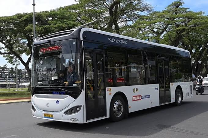 Kendaraan Canggih Bus Listrik Sebagai Angkutan Umum
