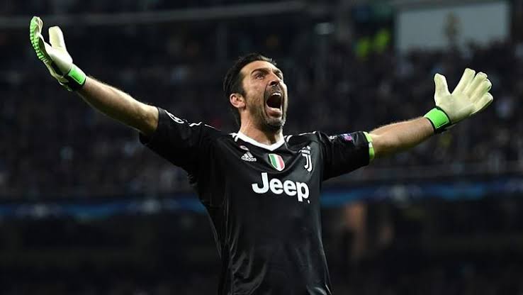 Pemain Kiper Buffon Sebagai Penjaga Gawang Terbaik