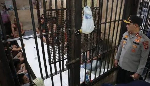 Sebuah Sel Tahanan Penjara Untuk Narapidana