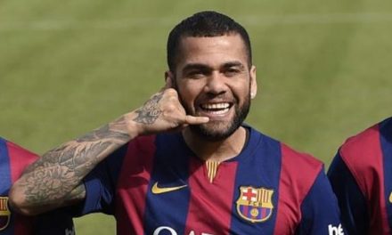 Pemain Profesional Brasil Dani Alves Sepakbola
