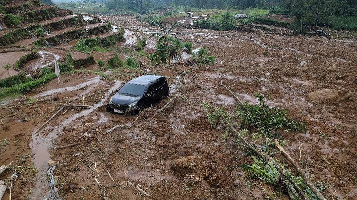 Suatu Bencana Longsor Tanah Yang Berdampak Buruk